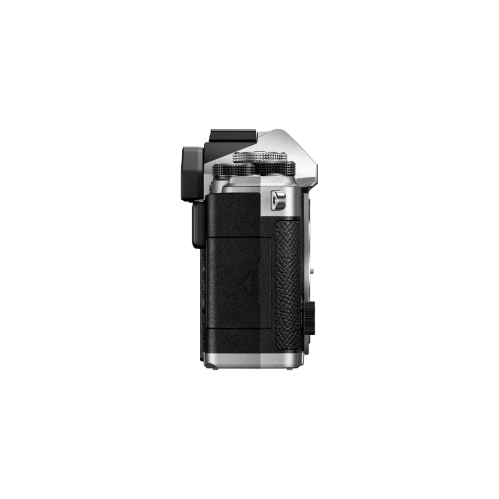 om-3-body-right